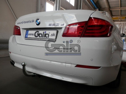 Фаркоп оцинкованный Galia B020C для BMW 5-Series седан F10 / универсал F11 2010-2016, BMW 5-Series GT F07 2010-2017(паспорт и сертификат в комплекте)(без электрики)
