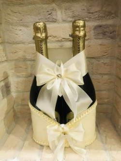 Украшение на шампанское