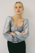 Blue gold top