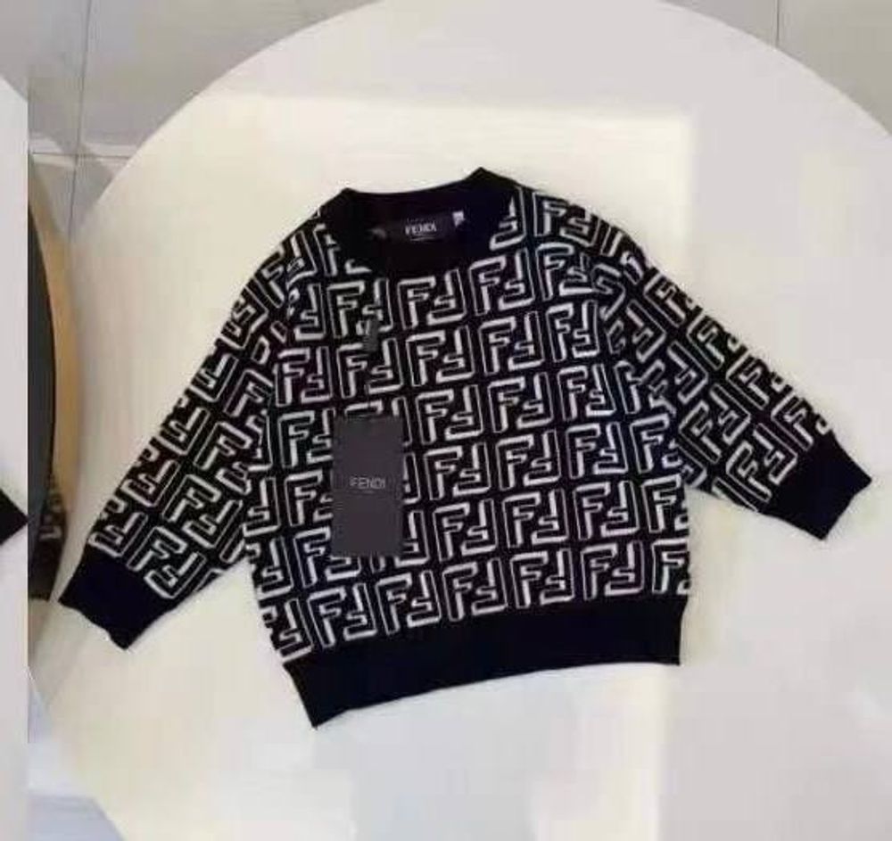 Свитер Fendi