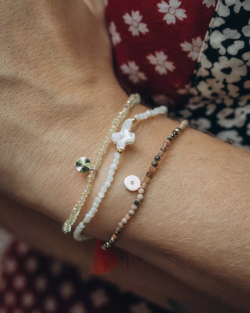 браслет из родохрозита с золотой луной