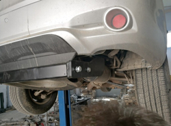 Фаркоп под квадрат для Toyota Highlander XU20-40 , Lexus RX 300,350,400 . , 2003-2013, Бизон.FA 1010-E