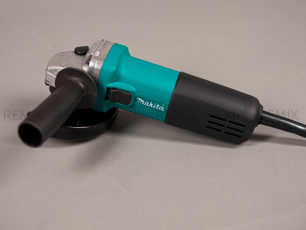 Турбинка Makita 9555