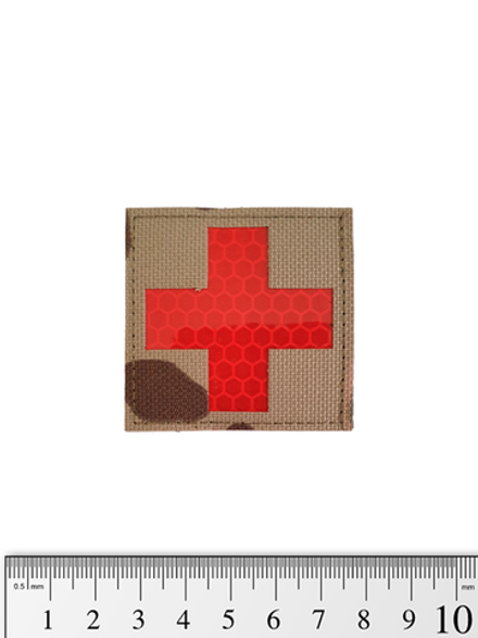 Шеврон Крест медика светоотражающий кордура 5 см. Красный на мультикаме