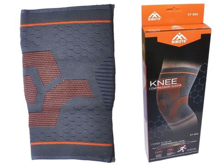 Суппорт колена ST-950 благодаря эластичным вставкам и особому плетению материала, надежно фиксирует и защищает от растяжения  (Размер S)