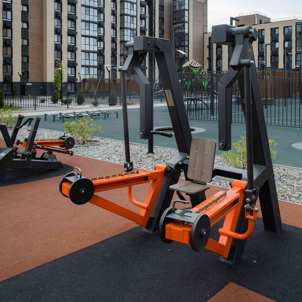 P-1812.1 Уличный тренажер Жим сидя с переменной нагрузкой ZAVODSPORTA