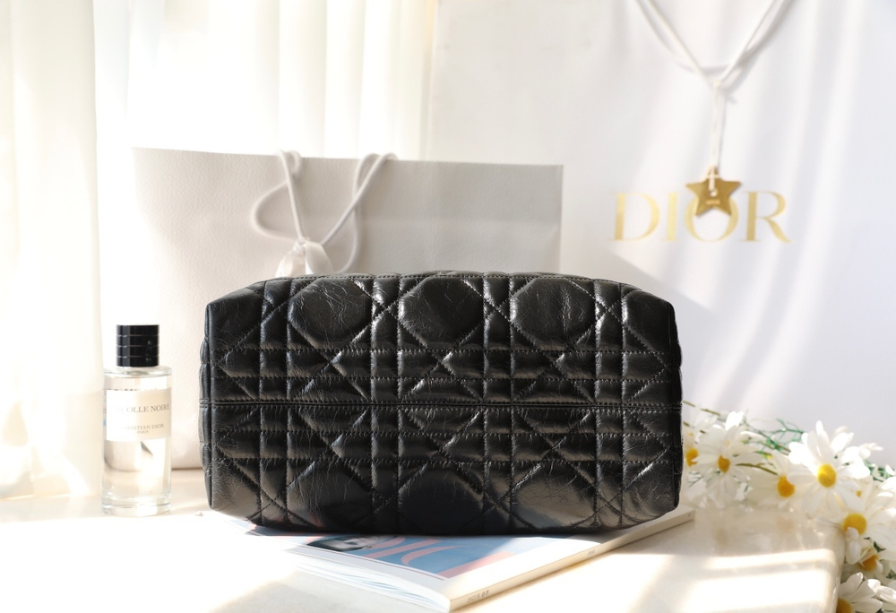 Christian Dior Medium Toujours Bag 28 cm