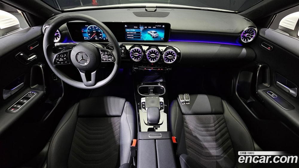 Mercedes-Benz A-Class W177 A220 Sedan (08.2020)