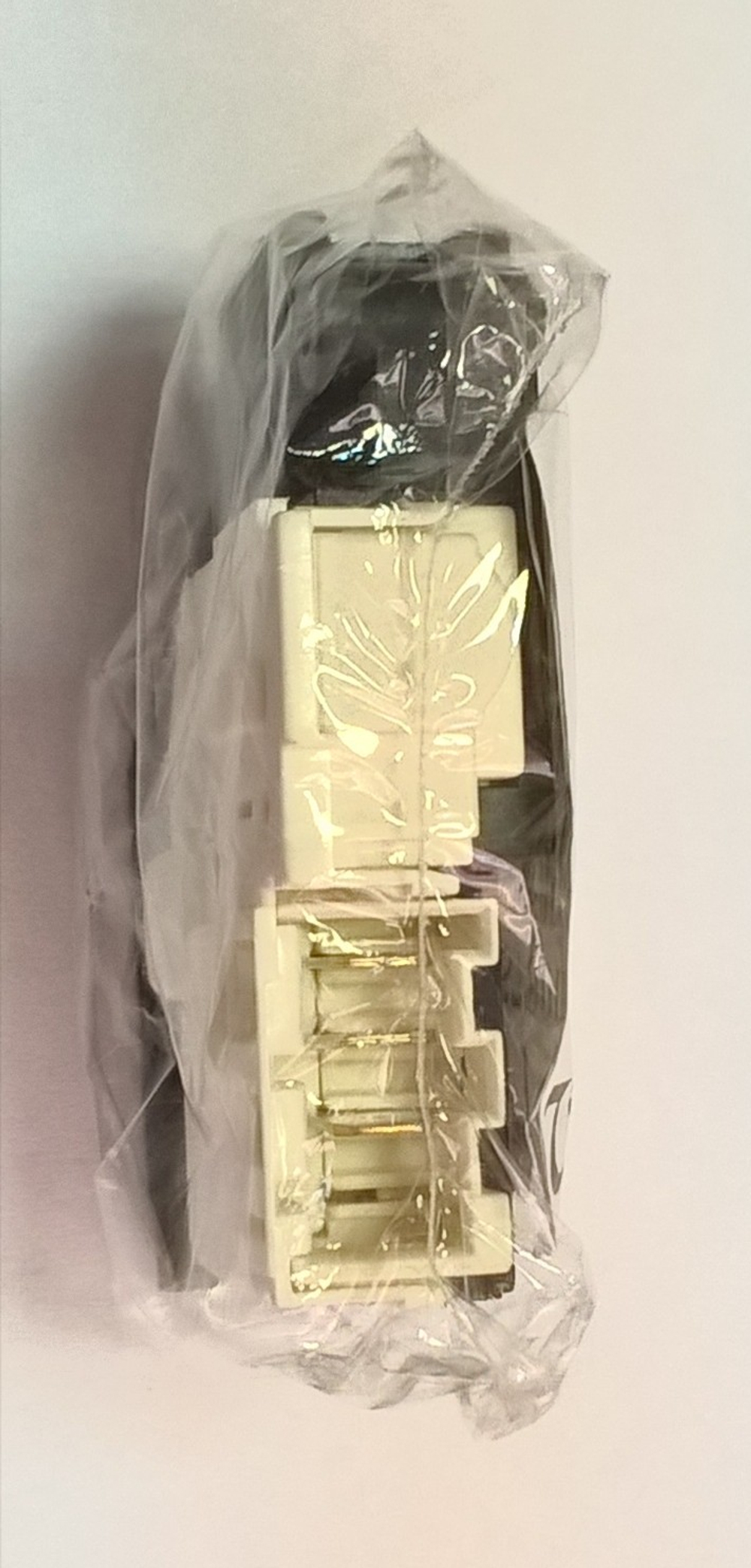 Устройство блокировки люка стиральной машины ARISTON, INDESIT