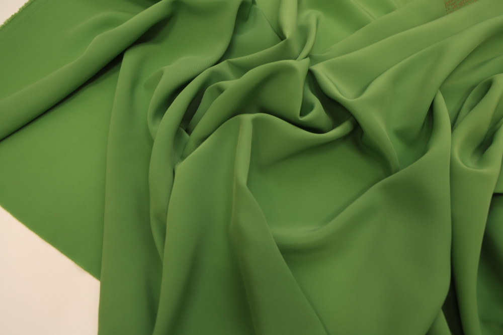 Креп плательный светло-зеленый
