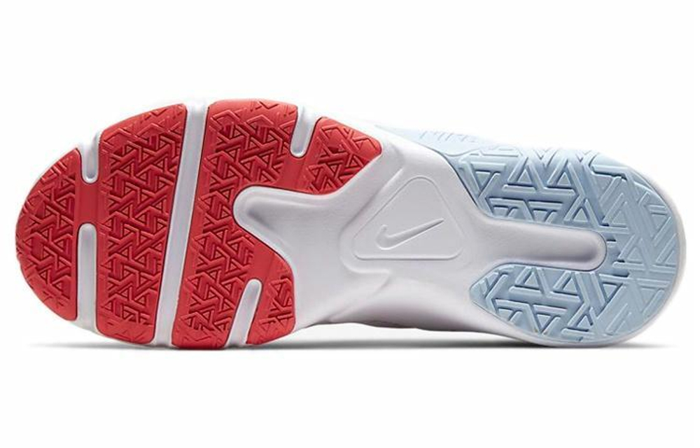 Кроссовки Nike Legend Essential (Женская размерная сетка)