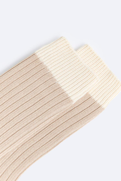 ZARA НОСКИ С КОНТРАСТНЫМИ ДЕТАЛЯМИ, БЕЖЕВЫЙ