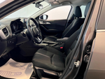 Mazda Mazda3, 2017 год