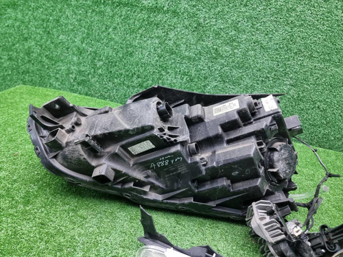 Битая Фара правая Kia K5 (2019-2023) LED