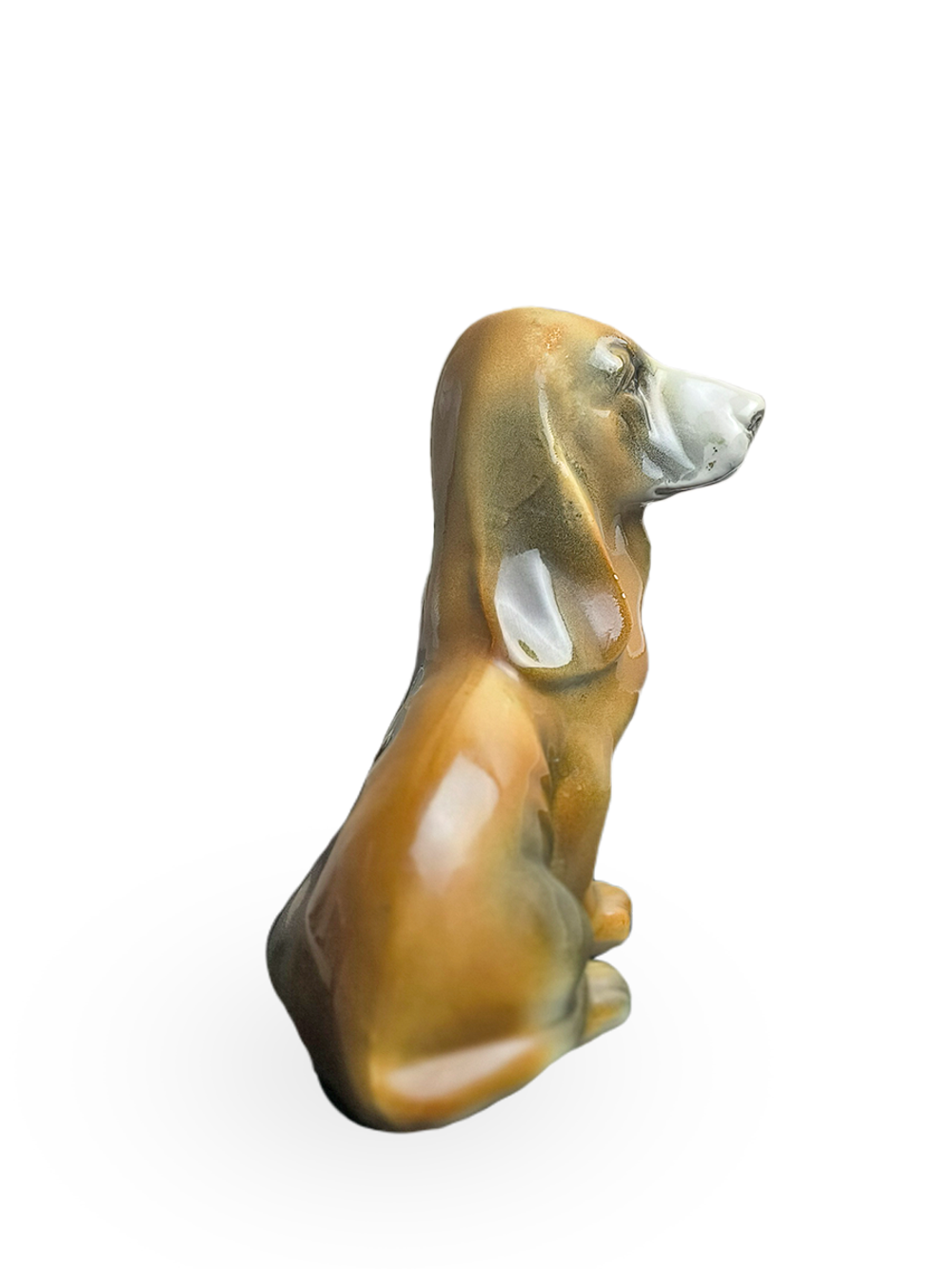 Фарфоровая статуэтка "Бассет-хаунд"