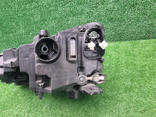 Фара правая Skoda Rapid 2 (2020-2023) LED