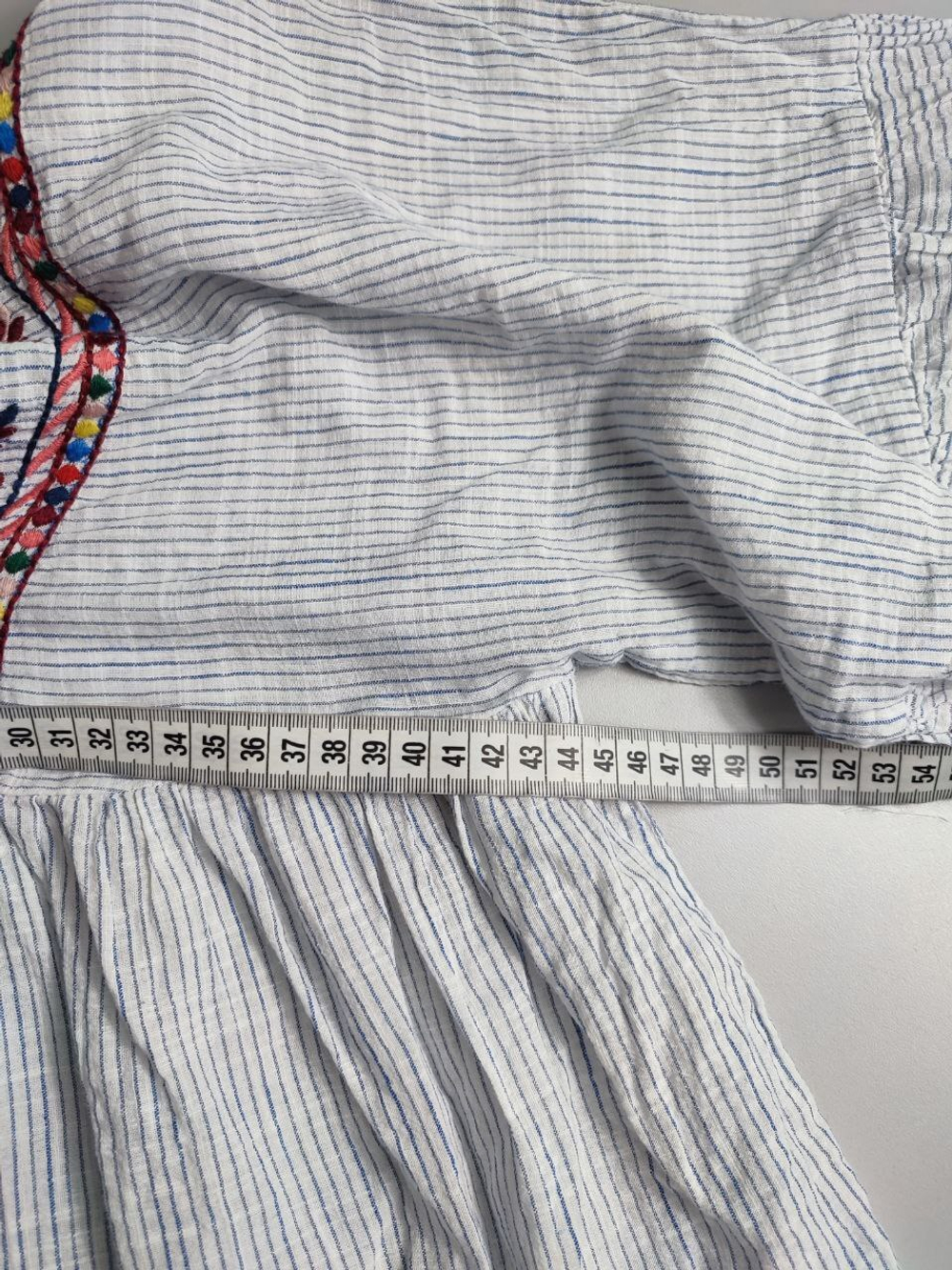 Платье Zara для отпуска с вышивкой 42 размер