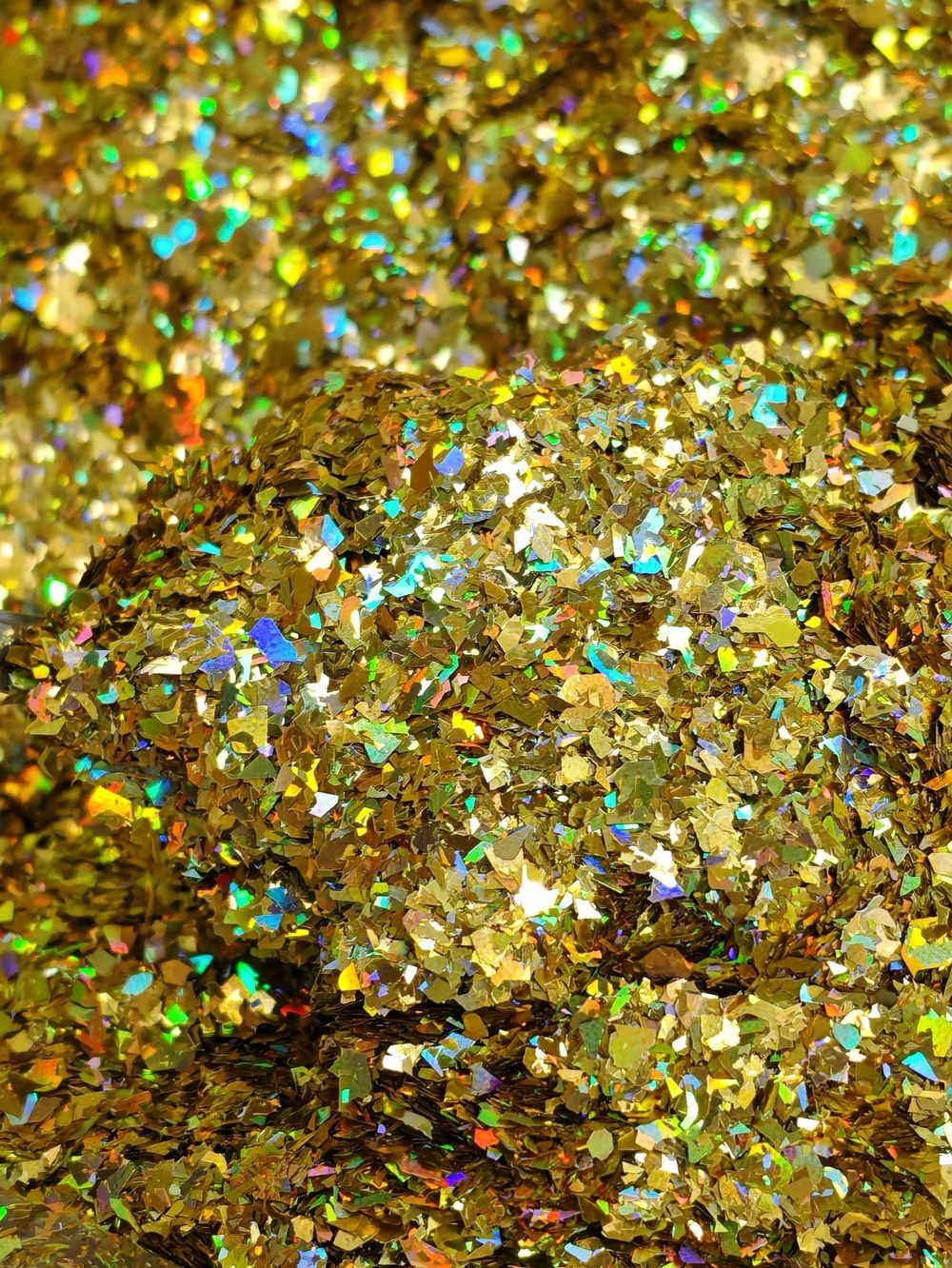 Хлопья - слюда 88807 Золото голографик - для литья изделий и творчества