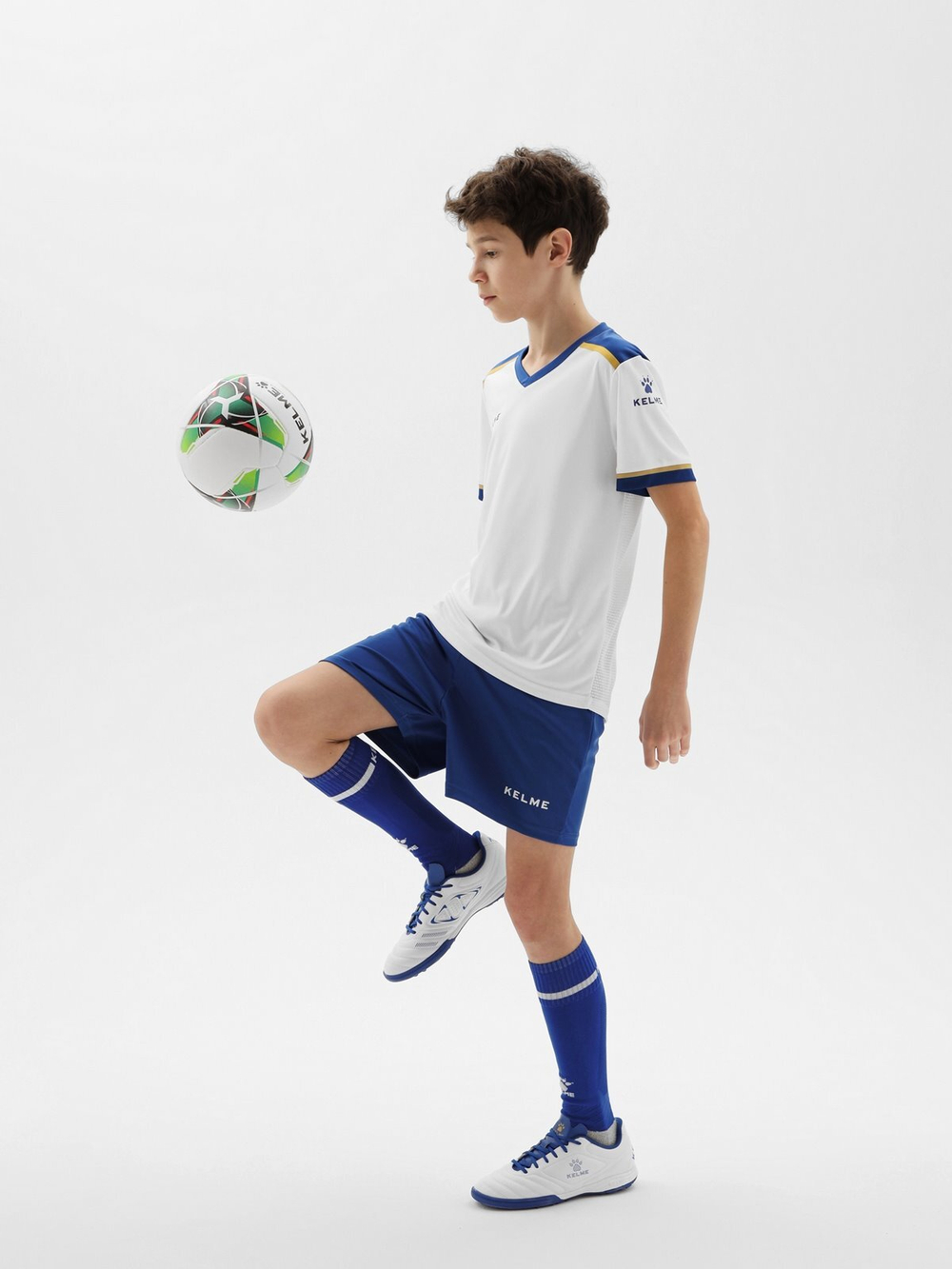 Детская футбольная форма KELME белый