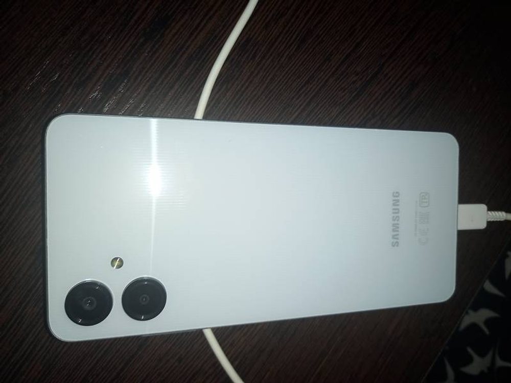 Samsung Galaxy A06