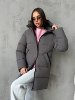 Куртка зимняя удлиненная с капюшоном