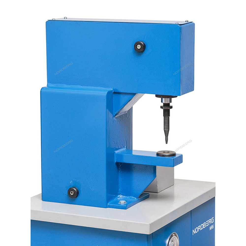 NORDBERG (NR6) Пневматический станок для клепки тормозных колодок