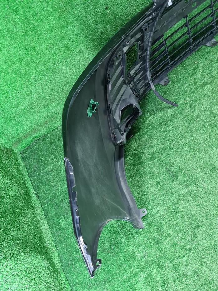 Бампер передний Toyota Camry 8 XV70 (2017-2021)