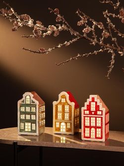 Домик с подсветкой Aulum из коллекции New Year Essential, 16 см
