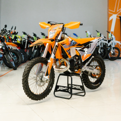 Мотоцикл кроссовый Ajerra EAGLE 2T Orange 21/18