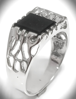 Ювелирное кольцо Эстерелла