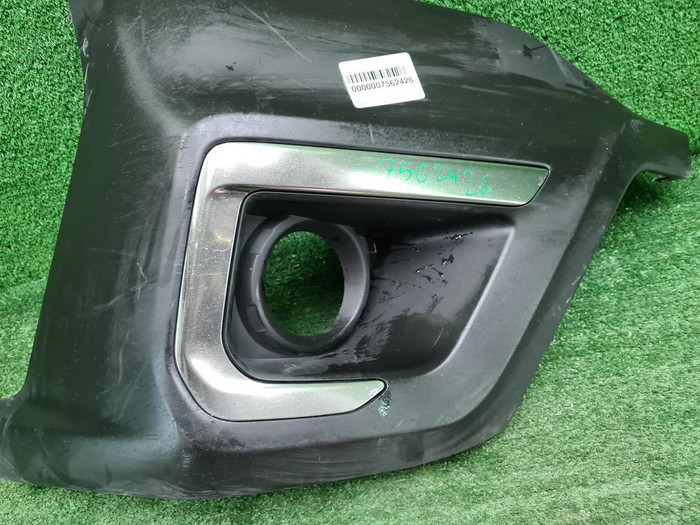 Накладка ПТФ правая Subaru Outback 6 (2019-2022)