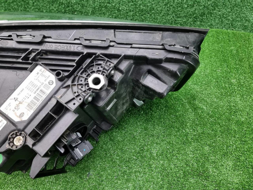 Фара левая BMW 5er G30 (2020-2023) LED