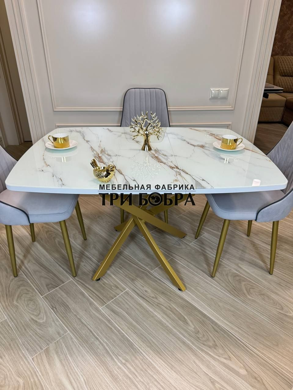 Кухонный раздвижной стол "ТАНГО" , белый мрамор и 4 стула Сорренто