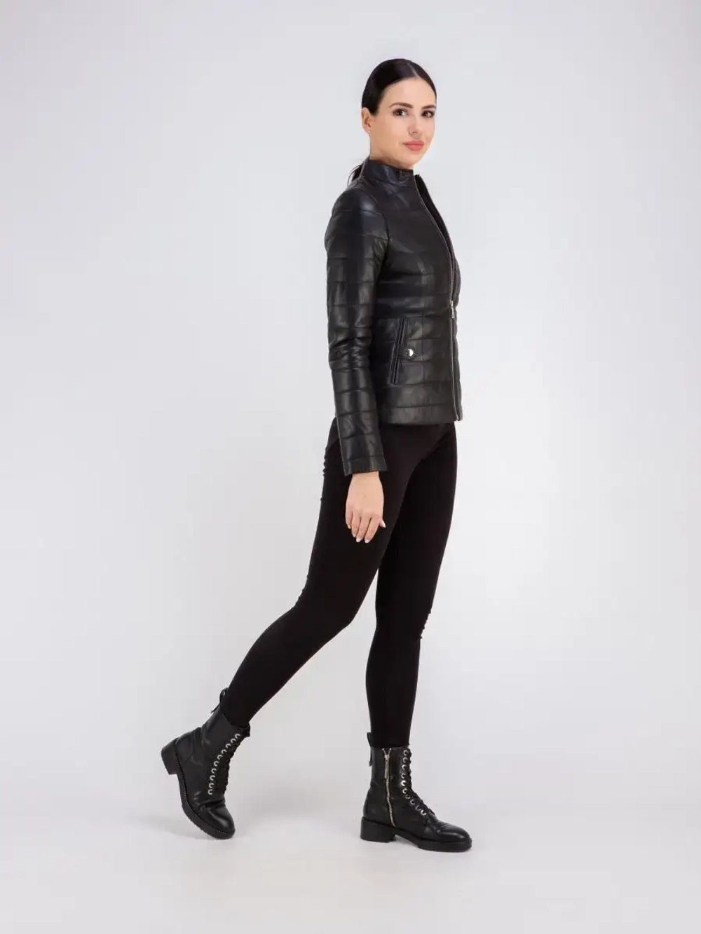 Куртка женская из натуральной кожи короткая Турция