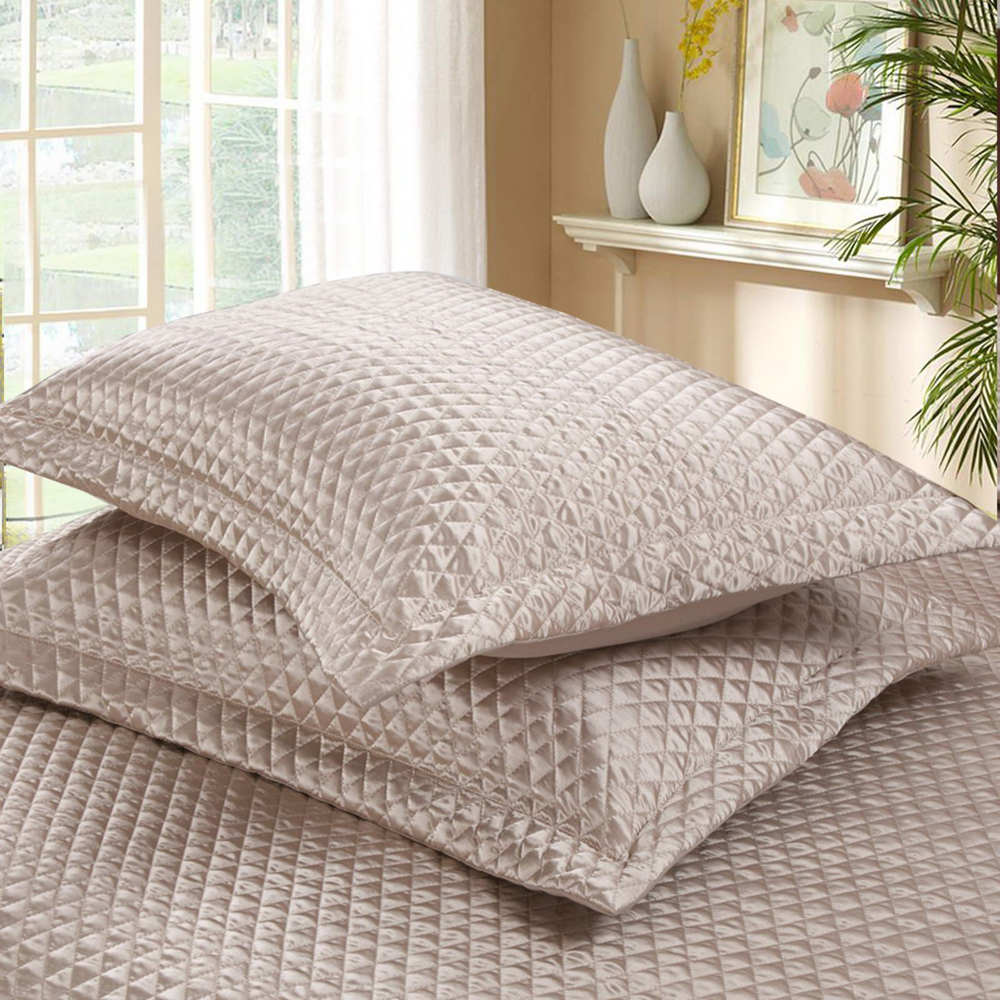 Покрывало 240х260 Sofi De MarkO Тринити бежевое