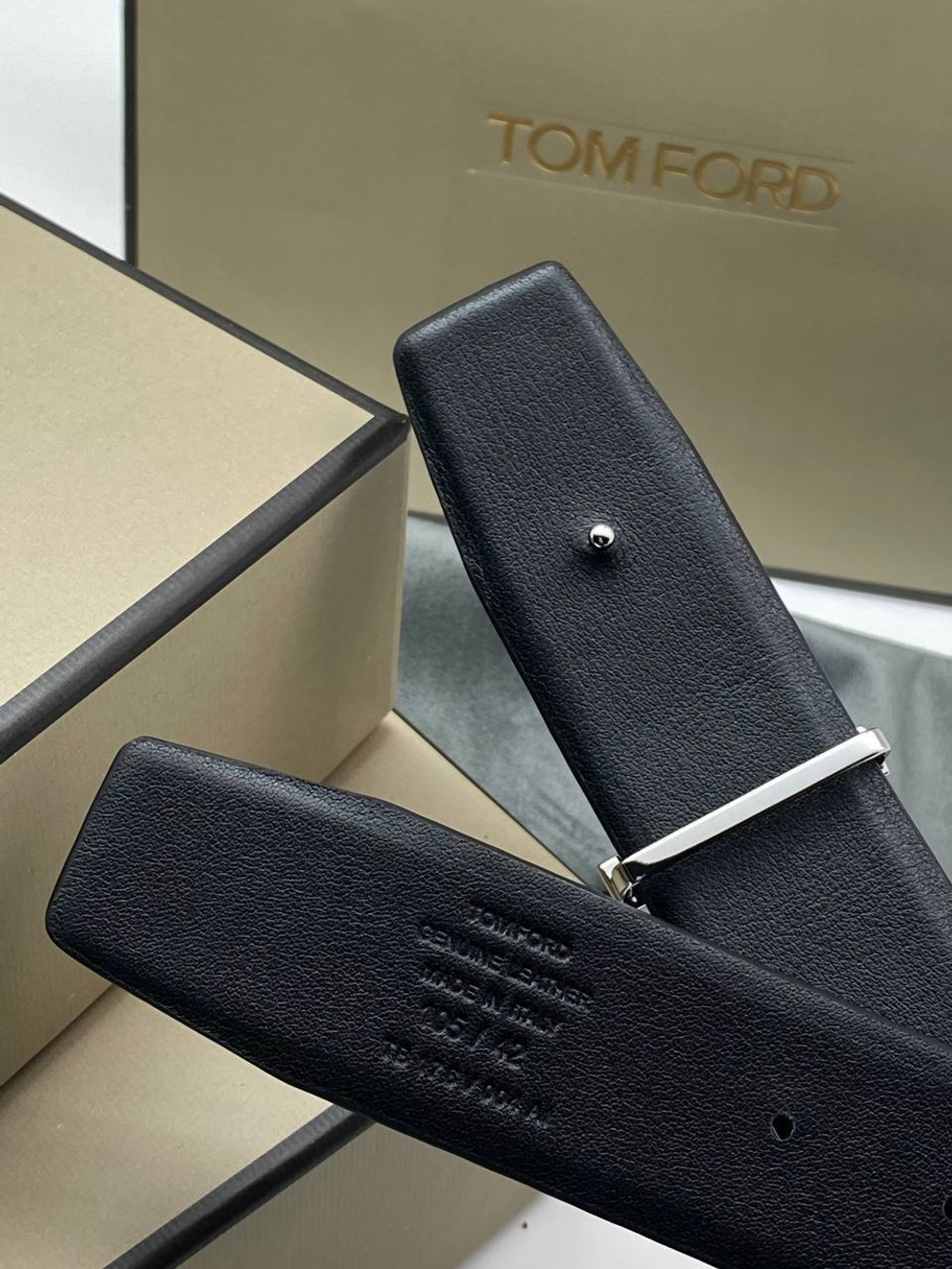 Ремень Tom Ford из кожи крокодила