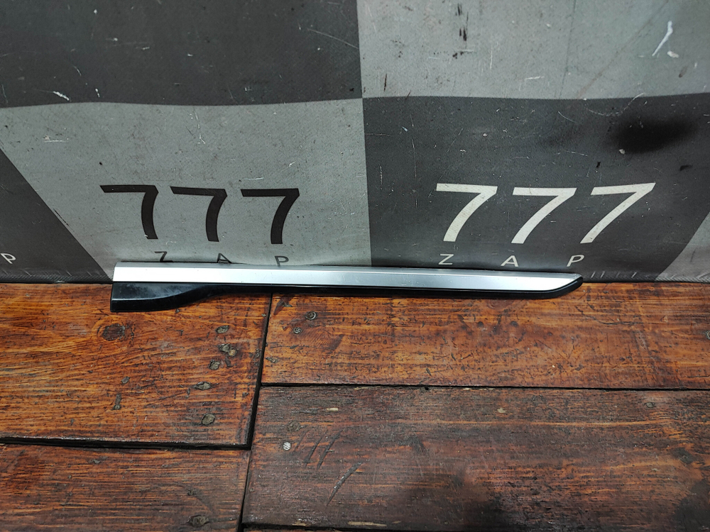 Накладка двери передней левой Exeed RX 23-нв Б/У Оригинал 609001620AA