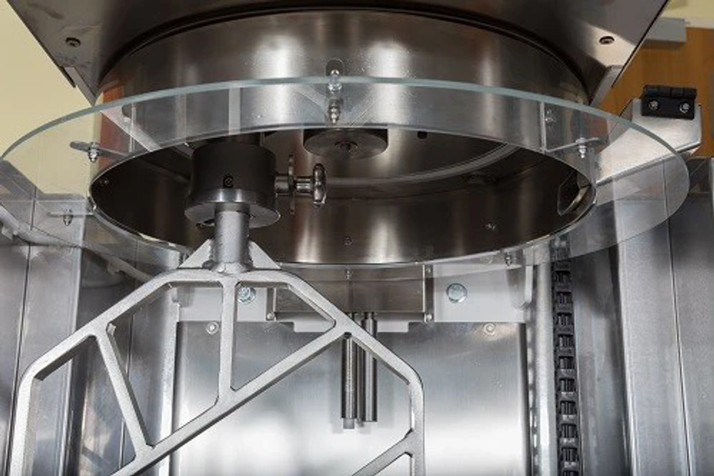 Планетарный миксер Conti (Италия) PL16 250 VE