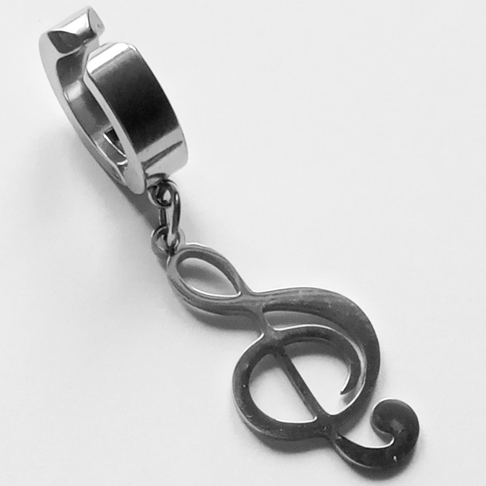 Клипса (1шт) "Скрипичный ключ" для имитации пирсинга уха.