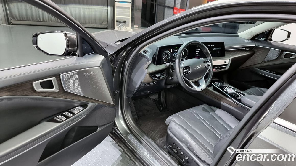 Kia K8 2.5 Бензин 2WD (10.2022)