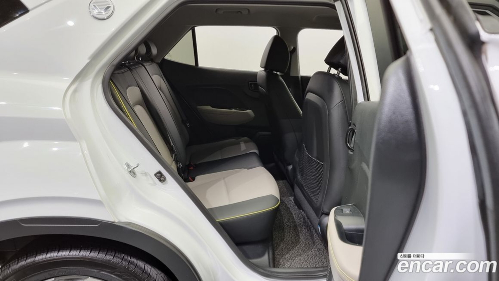 Hyundai Venue 1.6 Fluxe (12.2020)