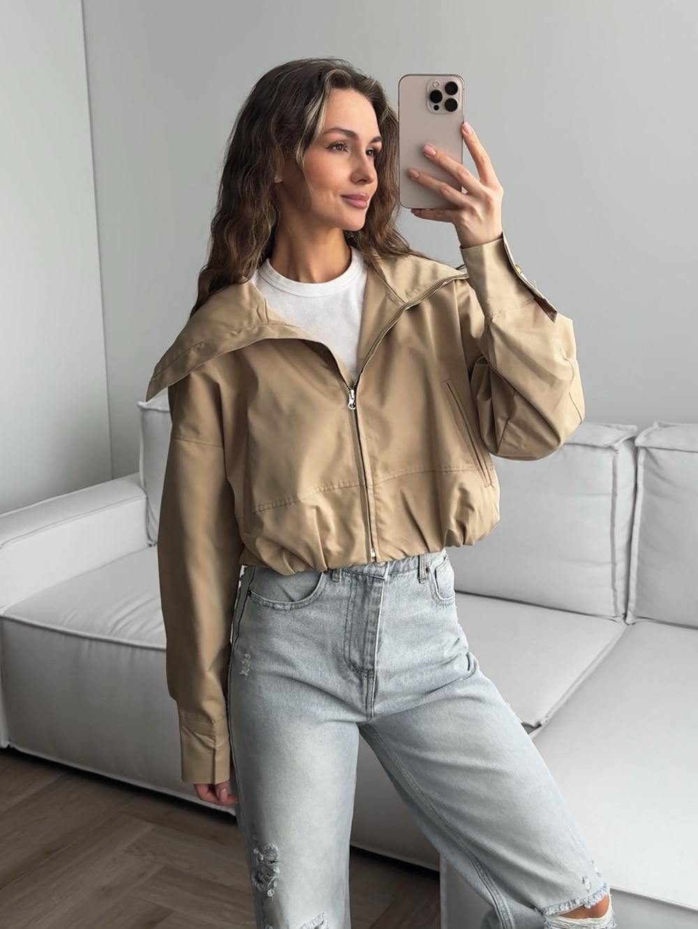 Ветровка укороченная, на молнии, с воротом