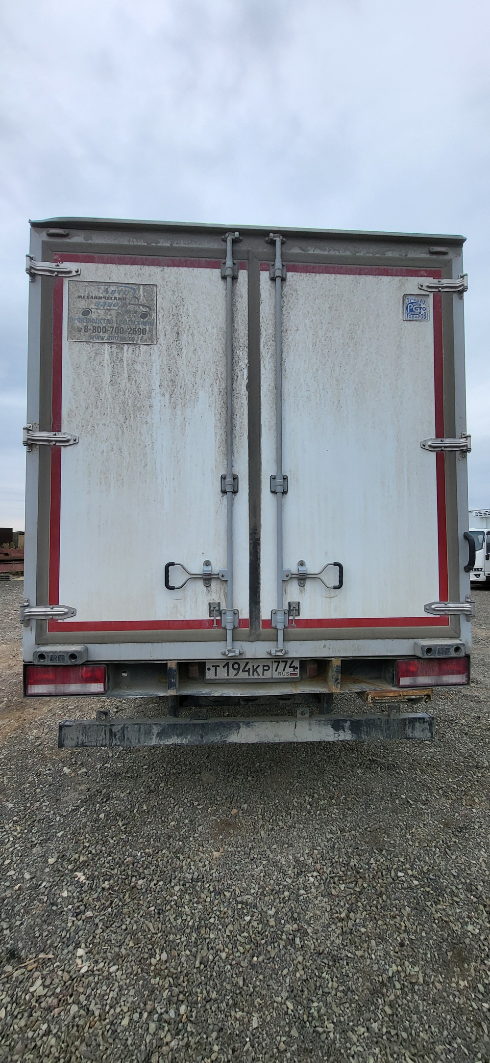 UAZ Profi 236021 (Тент, Бензин/Газ, 2,7 л, 150 л.с.)