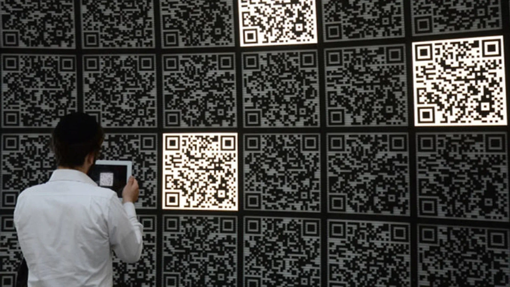 Разработка рекламных баннеров с уникальным QR-кодом