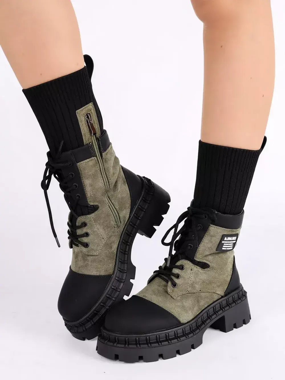 Ботинки женские зимние