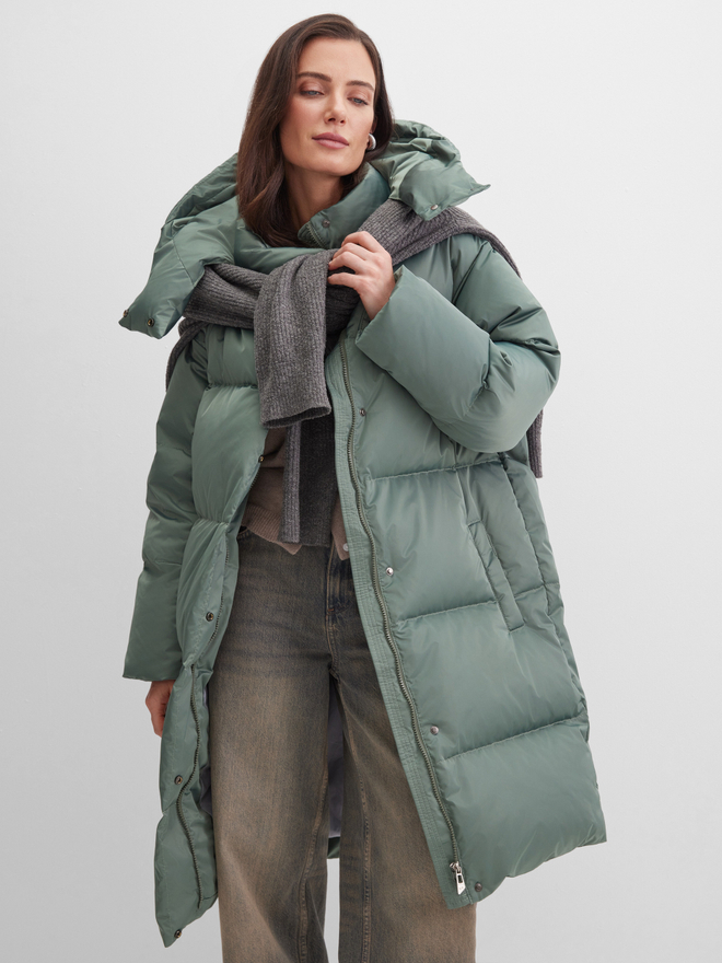 MIDI пуховик с объемным капюшоном, OLIVA 🌿