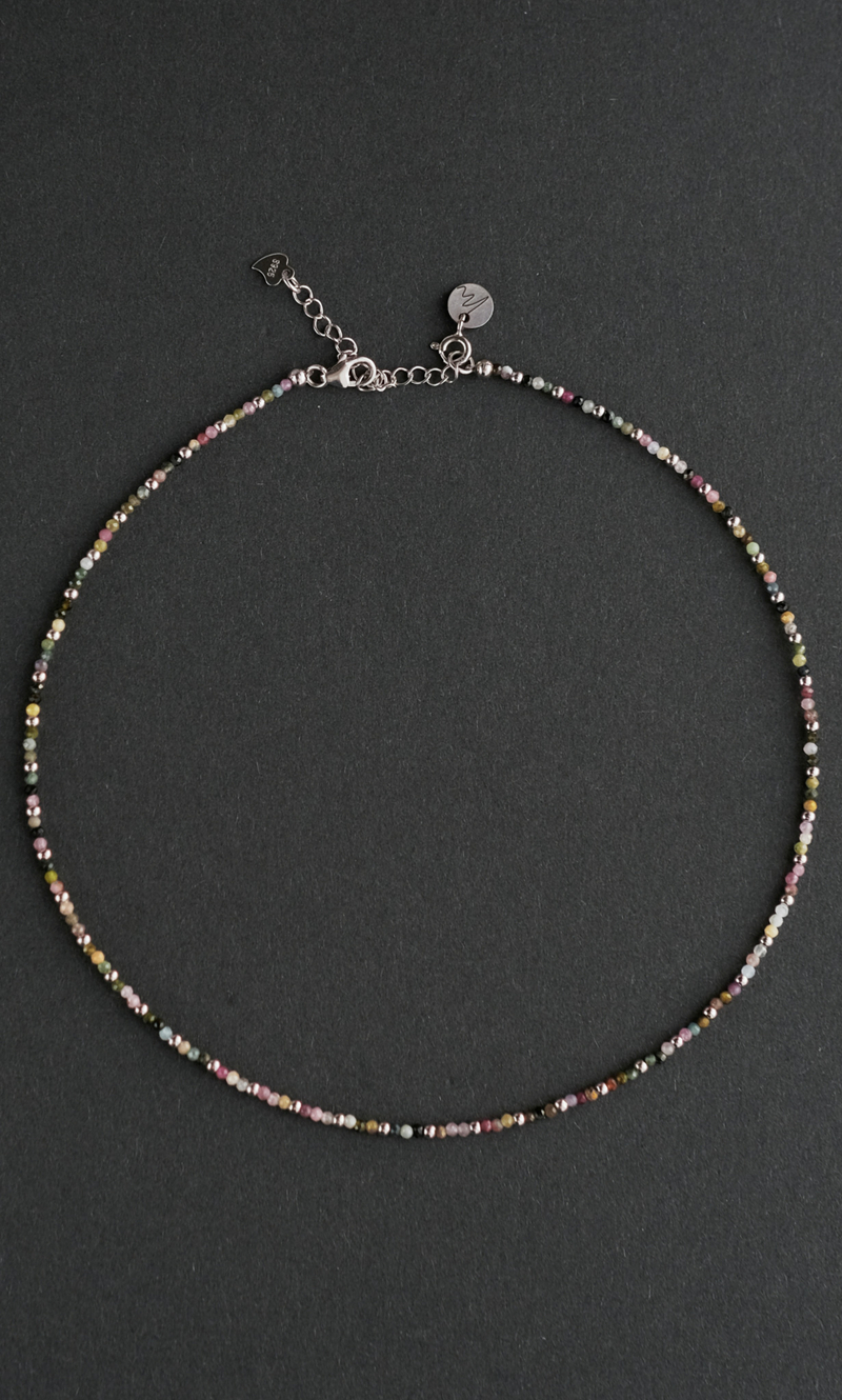 Чокер "Memo about Health" из турмалина с серебряными бусинами с удлинителем 33-38 см