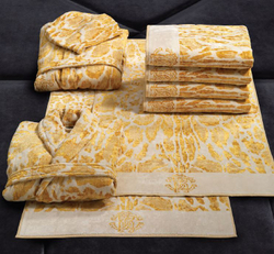 Халат велюровый Roberto Cavalli LINX Gold 001