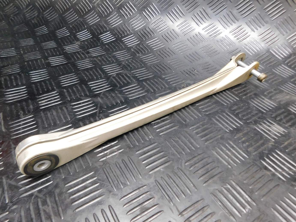 Тяга маятника BMW R1200GS 2005