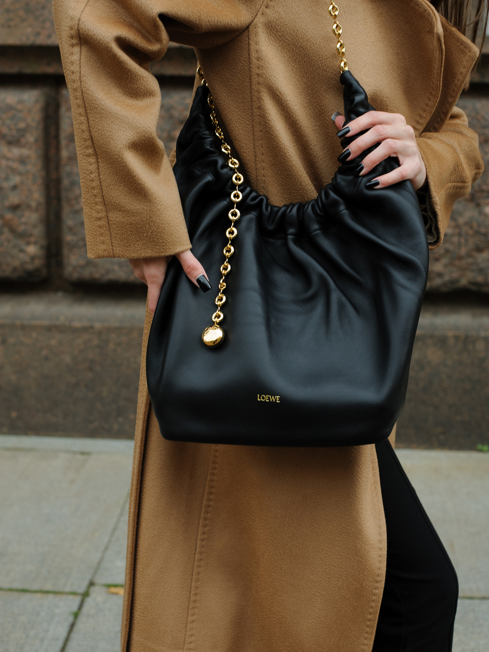 Loewe Medium Squeeze Bag